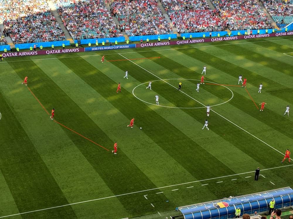 这一变动背 这一变动背