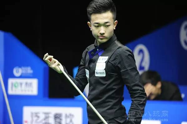 每日体育报 每日体育报