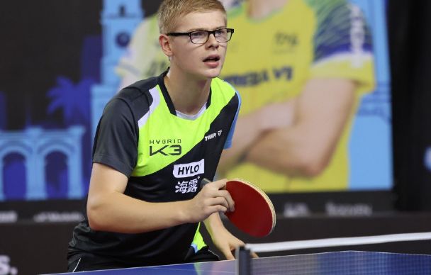 他并没有因 他并没有因